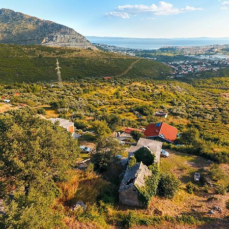 Olive Garden House In Zrnovnica With A View & Bbq Villa Ngoại thất bức ảnh