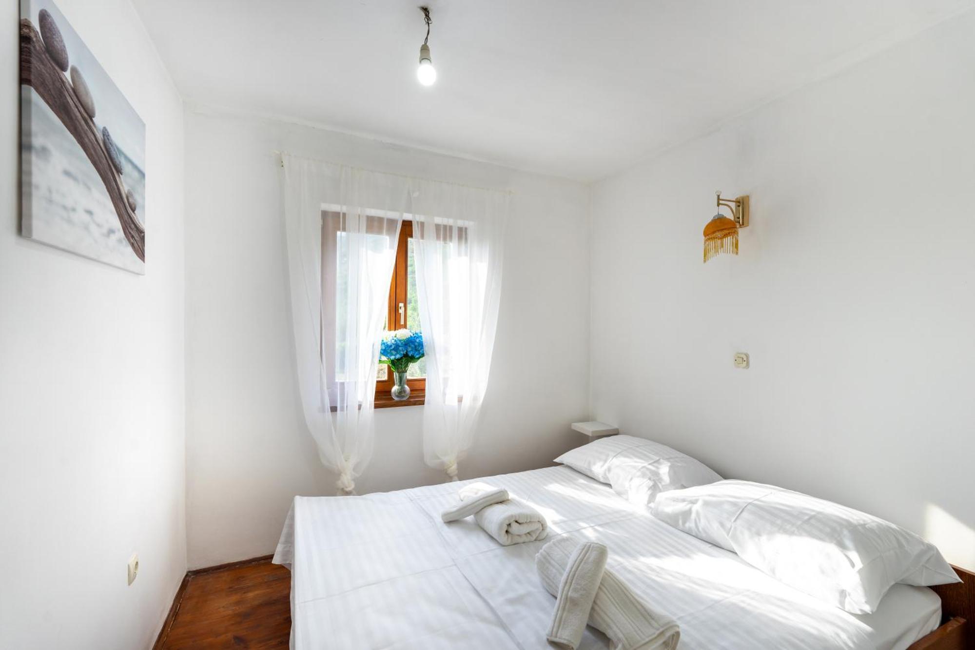 Olive Garden House In Zrnovnica With A View & Bbq Villa Ngoại thất bức ảnh