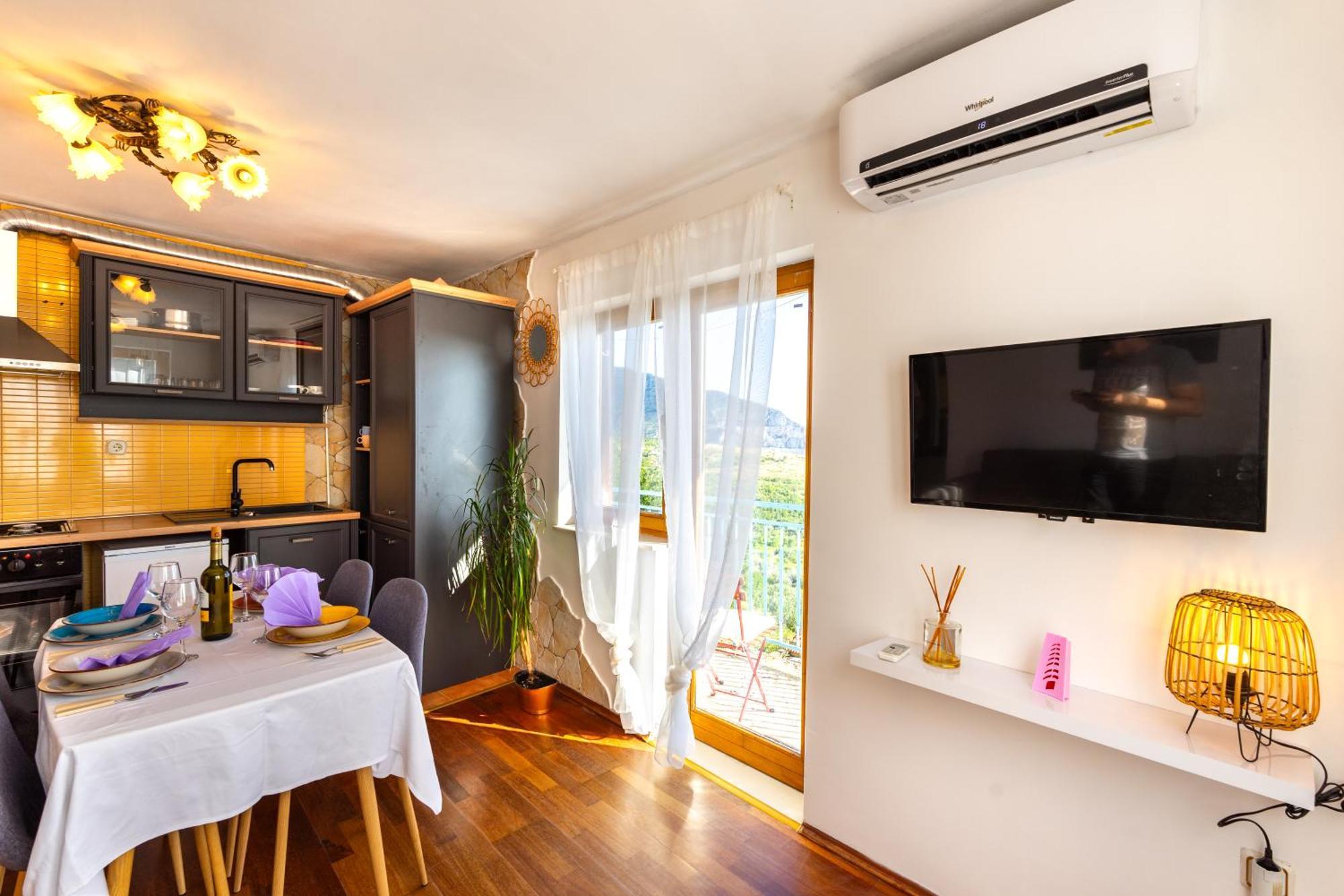 Olive Garden House In Zrnovnica With A View & Bbq Villa Ngoại thất bức ảnh